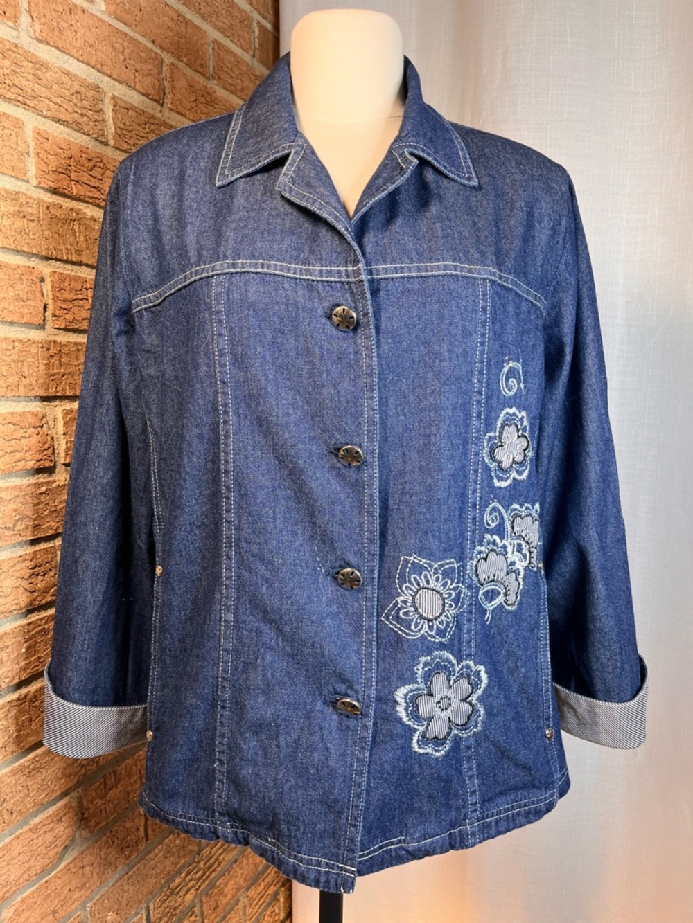 Draper’s & Damon’s Petites Denim jacket with floral beaded embroidery- PL